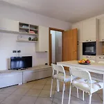 בית נופש Leone - Family Friendly House